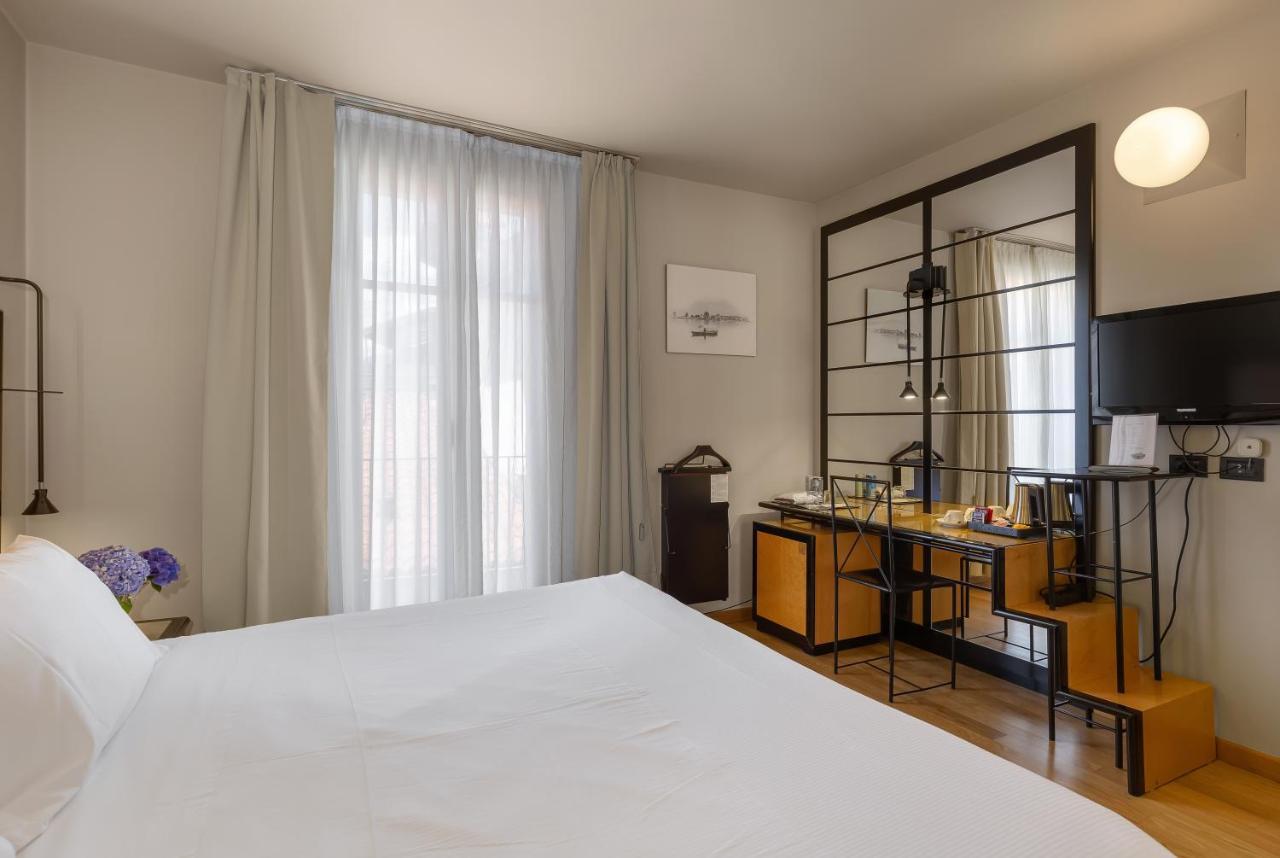 Casa Alle Colonne By Hotel Ancora Verbania Kültér fotó